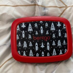 Bentgo Red and Black Rocket Lunch Box barely used